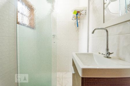 Casa à venda com 200m², 3 quartos e 2 vagas Casa à venda com 200m², 3 quartos e 2 vagasBanheiro do Quarto 1 - Suíte