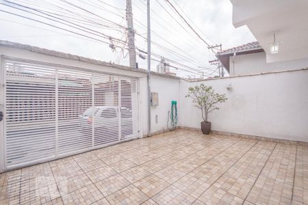 Casa à venda com 200m², 3 quartos e 2 vagas Casa à venda com 200m², 3 quartos e 2 vagasGaragem