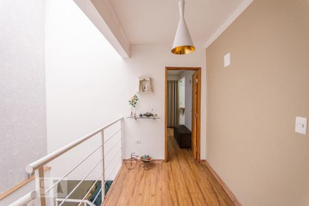 Casa à venda com 200m², 3 quartos e 2 vagas Casa à venda com 200m², 3 quartos e 2 vagasCorredor