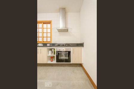 Casa à venda com 200m², 3 quartos e 2 vagas Casa à venda com 200m², 3 quartos e 2 vagasCozinha