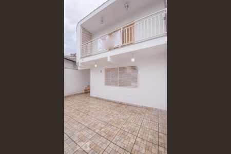 Casa à venda com 200m², 3 quartos e 2 vagas Casa à venda com 200m², 3 quartos e 2 vagasGaragem