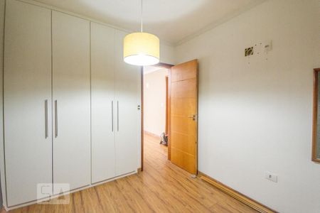 Casa à venda com 200m², 3 quartos e 2 vagas Casa à venda com 200m², 3 quartos e 2 vagasQuarto 1 - Suíte