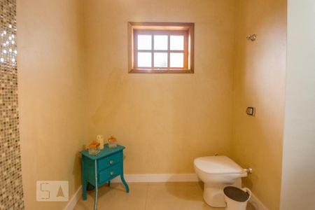 Casa à venda com 200m², 3 quartos e 2 vagas Casa à venda com 200m², 3 quartos e 2 vagasBanheiro do Quarto 3 - Suíte