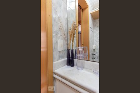 Lavabo de apartamento para alugar com 2 quartos, 49m² em Aclimação, São Paulo