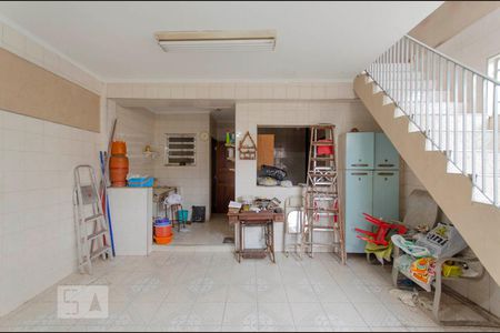 Casa para alugar com 219m², 3 quartos e 2 vagas Casa para alugar com 219m², 3 quartos e 2 vagasÁrea de Serviço