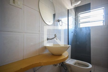 Casa à venda com 140m², 1 quarto e 2 vagasBanheiro