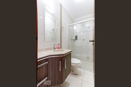 Casa à venda com 135m², 2 quartos e 1 vagaBanheiro da Suíte 2