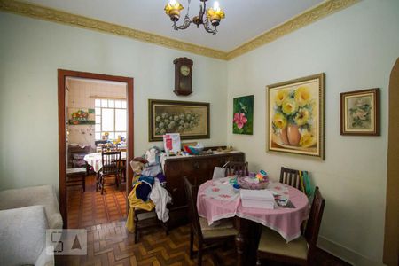 Sala de casa à venda com 3 quartos, 300m² em Vila Mariana, São Paulo