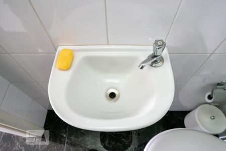 Apartamento à venda com 101m², 3 quartos e 2 vagas Apartamento à venda com 101m², 3 quartos e 2 vagasBanheiro de Serviço