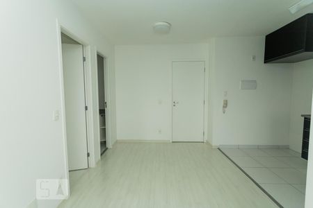 Sala de apartamento para alugar com 1 quarto, 33m² em Água Branca, São Paulo
