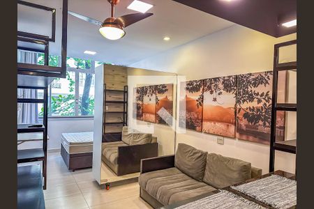 Studio  de kitnet/studio para alugar com 1 quarto, 40m² em Catete, Rio de Janeiro