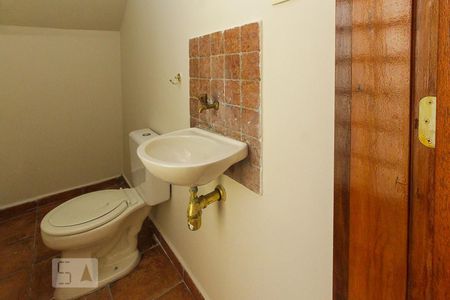 Casa à venda com 177m², 3 quartos e 2 vagaslavabo da edícula