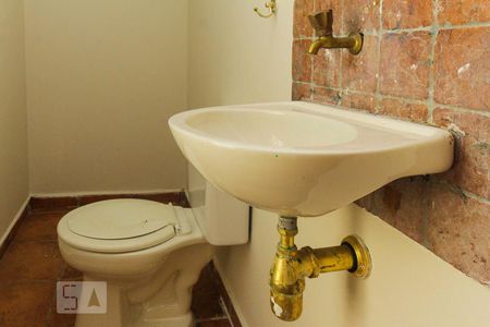 Casa à venda com 177m², 3 quartos e 2 vagaslavabo da edícula