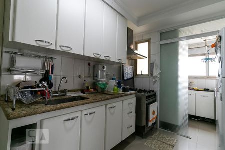 Apartamento à venda com 189m², 3 quartos e 4 vagasCozinha