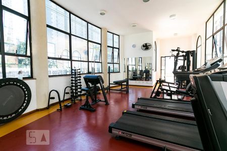 Apartamento à venda com 189m², 3 quartos e 4 vagasÁrea comum - Academia