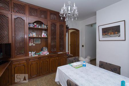 Apartamento para alugar com 280m², 4 quartos e 4 vagas Apartamento para alugar com 280m², 4 quartos e 4 vagasCopa