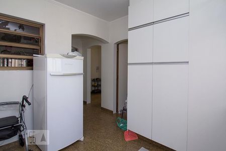 Apartamento para alugar com 280m², 4 quartos e 4 vagas Apartamento para alugar com 280m², 4 quartos e 4 vagasÁrea de Serviço