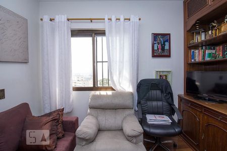 Apartamento para alugar com 280m², 4 quartos e 4 vagas Apartamento para alugar com 280m², 4 quartos e 4 vagasQuarto 4