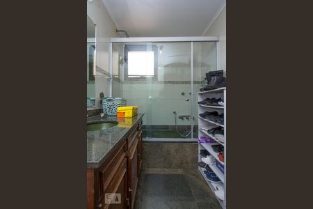 Apartamento para alugar com 280m², 4 quartos e 4 vagas Apartamento para alugar com 280m², 4 quartos e 4 vagasBanheiro Suíte 1
