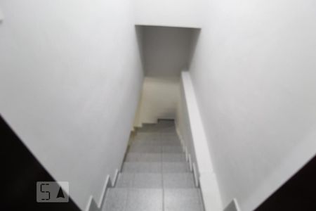 Casa à venda com 267m², 3 quartos e 8 vagasEscada garagem