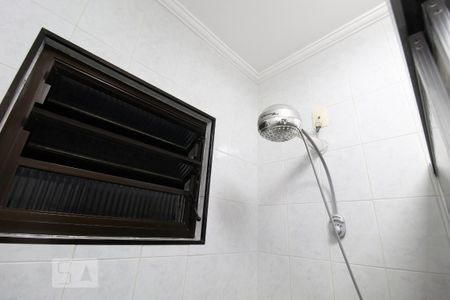 Casa à venda com 267m², 3 quartos e 8 vagasBanheiro suíte 2