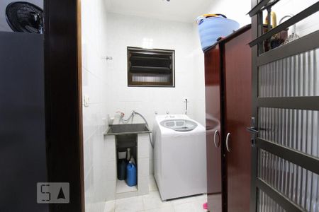 Casa à venda com 267m², 3 quartos e 8 vagasÁrea de serviço