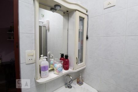 Casa à venda com 267m², 3 quartos e 8 vagasBanheiro suíte 1