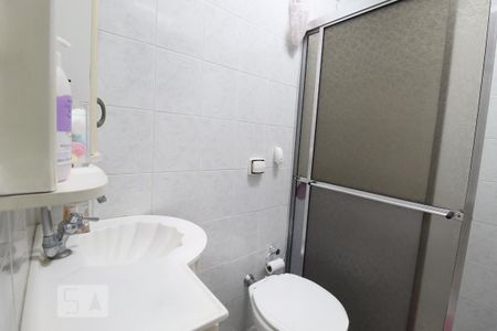 Casa à venda com 267m², 3 quartos e 8 vagasBanheiro suíte 1