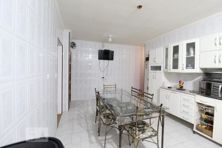 Casa à venda com 267m², 3 quartos e 8 vagasCozinha