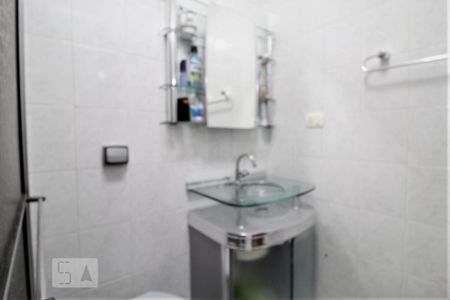 Casa à venda com 267m², 3 quartos e 8 vagasBanheiro suíte 2