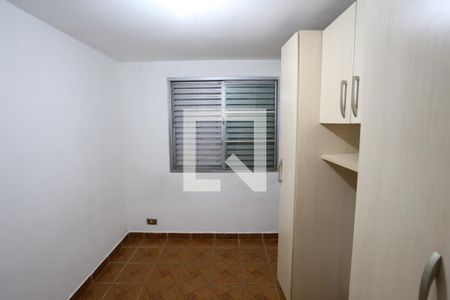 Quarto 1 de apartamento para alugar com 2 quartos, 51m² em Vila Sílvia, São Paulo