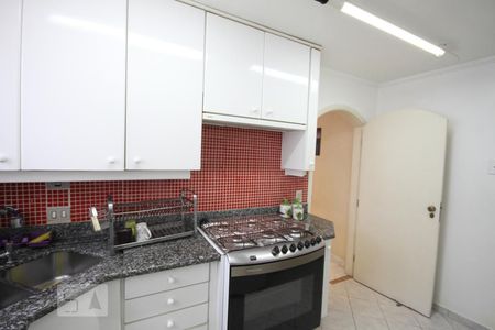 Casa de condomínio à venda com 245m², 5 quartos e 4 vagasCozinha