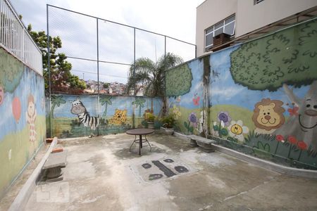 Casa de condomínio à venda com 245m², 5 quartos e 4 vagasPlayground