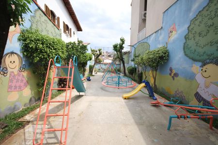 Casa de condomínio à venda com 245m², 5 quartos e 4 vagasPlayground