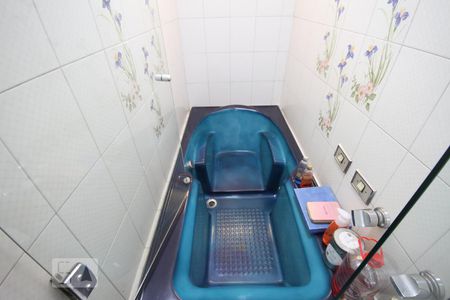 Casa de condomínio à venda com 245m², 5 quartos e 4 vagasSuíte 3