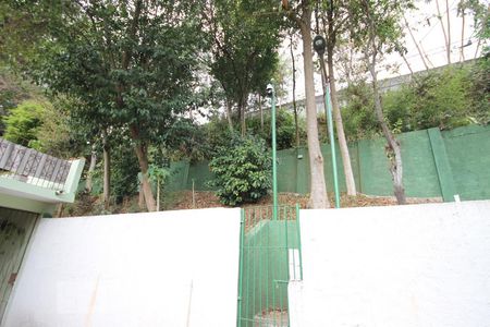Casa de condomínio à venda com 245m², 5 quartos e 4 vagasÁrea comum
