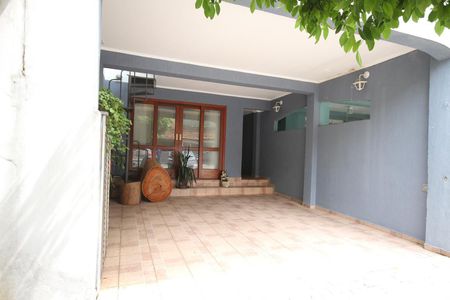 Casa de condomínio à venda com 245m², 5 quartos e 4 vagasGaragem