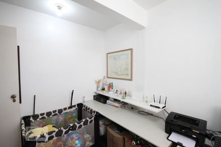 Casa de condomínio à venda com 245m², 5 quartos e 4 vagasEscritório