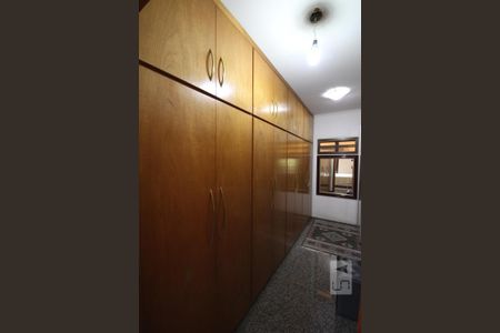 Casa à venda com 435m², 4 quartos e 8 vagasSuíte 1