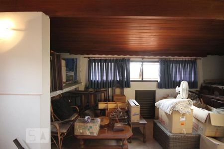 Casa à venda com 435m², 4 quartos e 8 vagasSoton