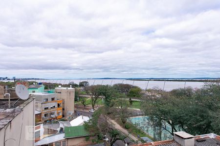 Vista de kitnet/studio à venda com 1 quarto, 35m² em Centro Histórico, Porto Alegre