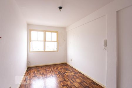 Sala/Quarto de kitnet/studio à venda com 1 quarto, 35m² em Centro Histórico, Porto Alegre