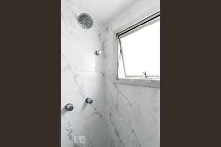 Apartamento para alugar com 66m², 2 quartos e 2 vagas Apartamento para alugar com 66m², 2 quartos e 2 vagasBanheiro