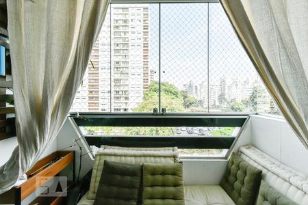 Sala de apartamento para alugar com 2 quartos, 66m² em Consolação, São Paulo