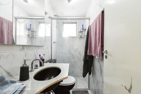 Apartamento para alugar com 66m², 2 quartos e 2 vagas Apartamento para alugar com 66m², 2 quartos e 2 vagasBanheiro