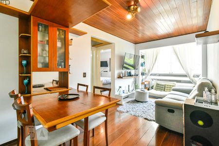 Sala de apartamento para alugar com 2 quartos, 66m² em Consolação, São Paulo