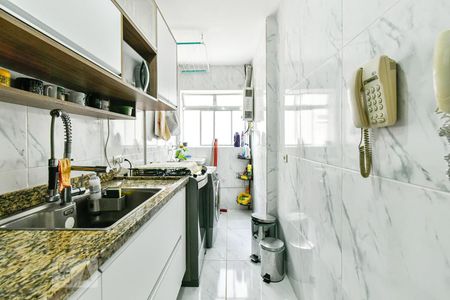 Apartamento para alugar com 66m², 2 quartos e 2 vagas Apartamento para alugar com 66m², 2 quartos e 2 vagasCozinha