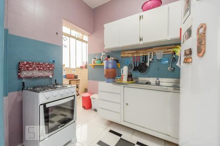 Apartamento à venda com 77m², 1 quarto e sem vaga Apartamento à venda com 77m², 1 quarto e sem vagaCozinha