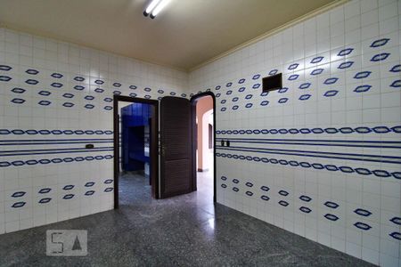 Casa à venda com 900m², 4 quartos e 6 vagas Casa à venda com 900m², 4 quartos e 6 vagasCopa