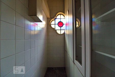 Casa à venda com 900m², 4 quartos e 6 vagas Casa à venda com 900m², 4 quartos e 6 vagasDespensa